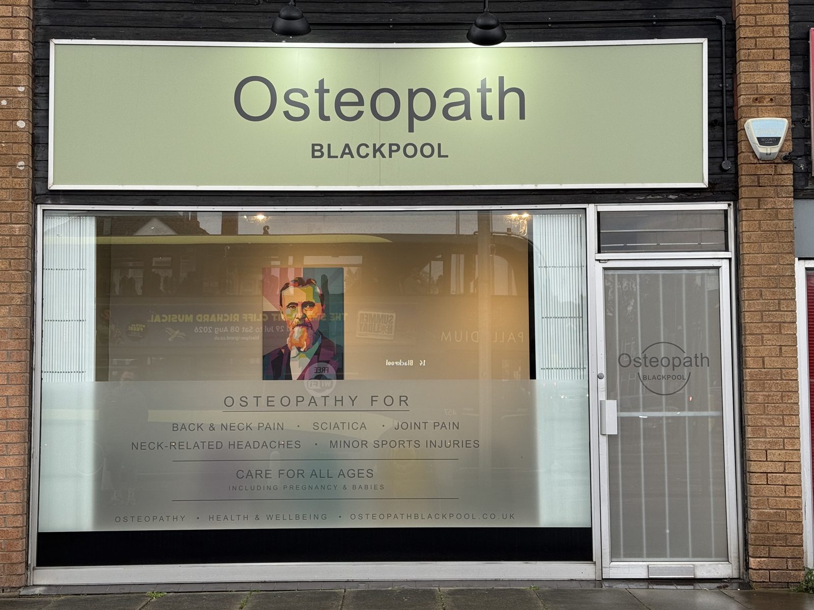 Osteopath Blackpool shopfront at 370 Talbot Road, Blackpool